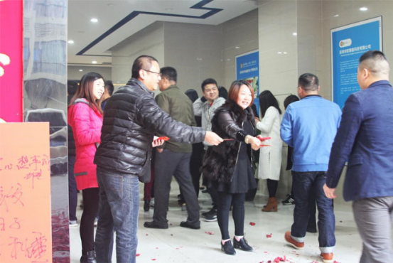 祝多宝电竞新的一年越发红火