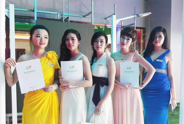 来自多宝电竞的5位超级美女模特