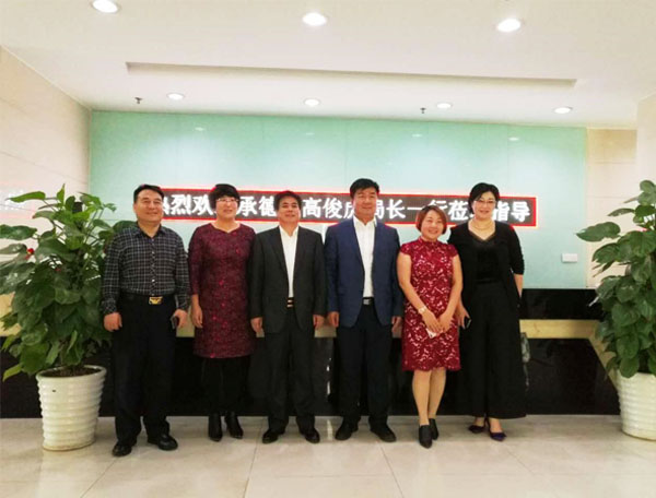 深圳LED显示屏品牌厂家多宝电竞