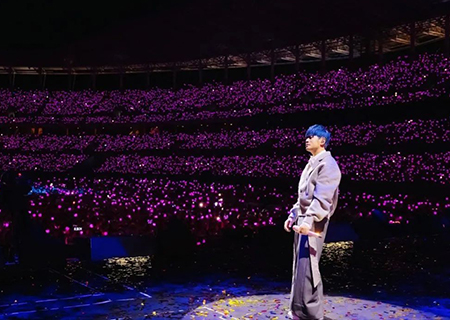 多宝电竞LED屏和场控荧光棒亮相周杰伦呼和浩特演唱会（第四场）